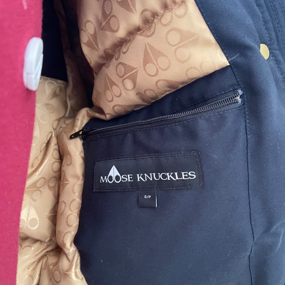 MOOSE KNUCKLES PARKA GOLD WITH FOX FUR HOOD - Picture 4 of 6